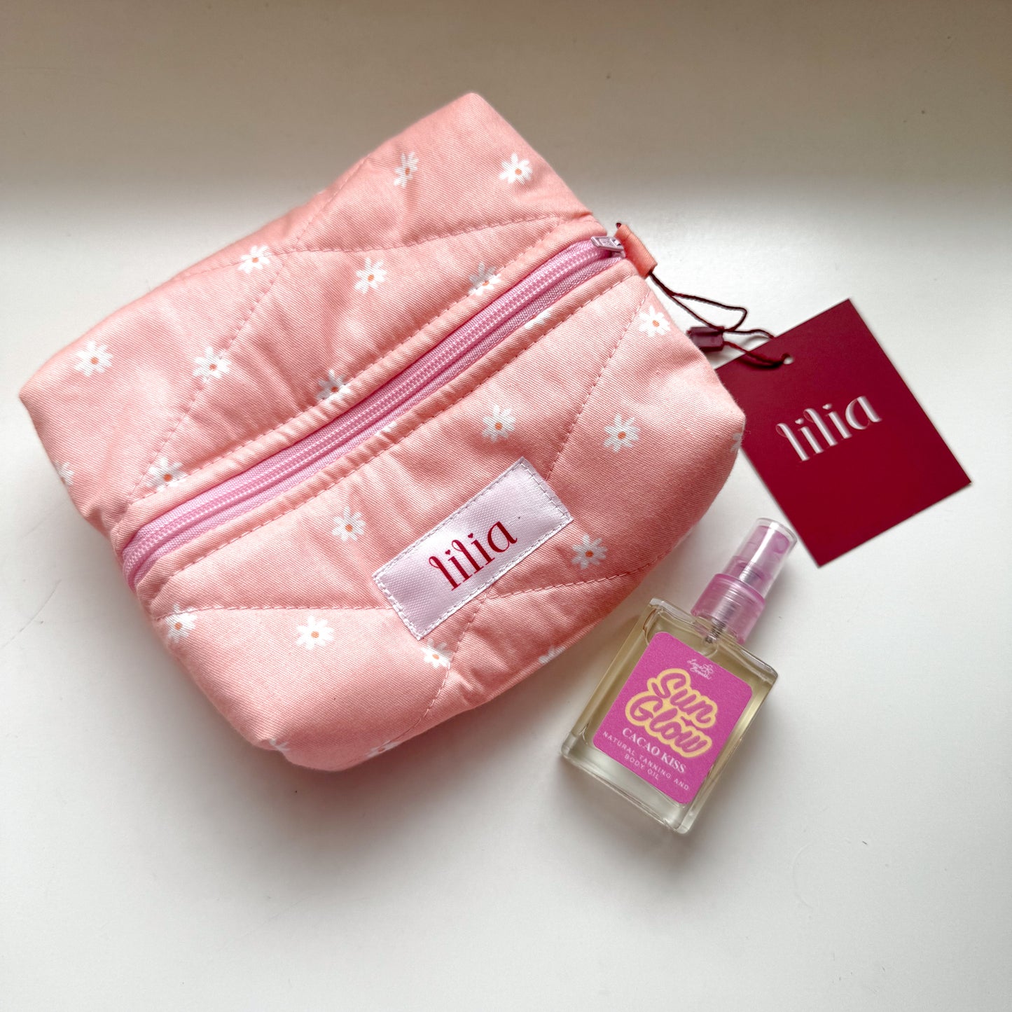 Love Brown x Love Lilia | Puffy pouch & Tanning Oil (ltd ed.)