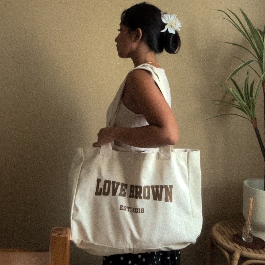 Love Brown All Day Tote Bag (Bubblegum Pink)