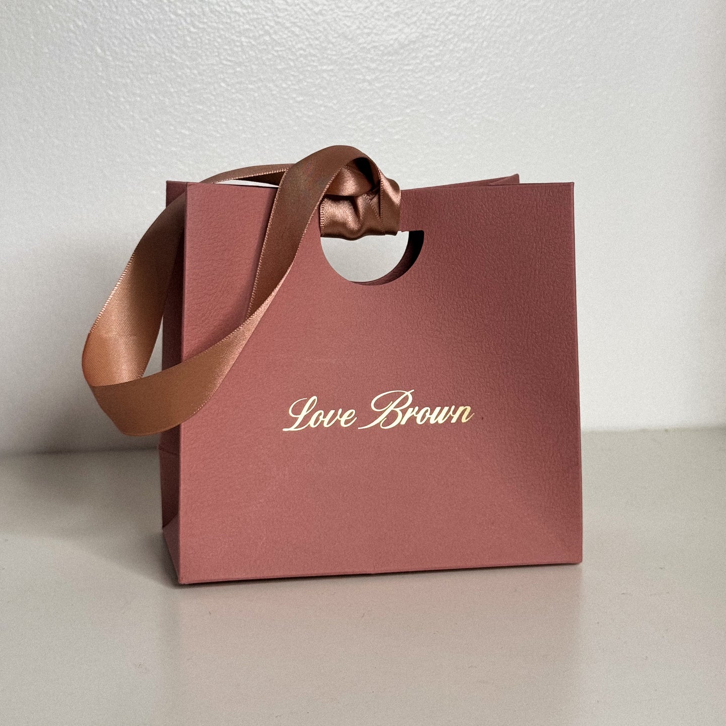 Love Brown Holiday Bag in Salmon Pink