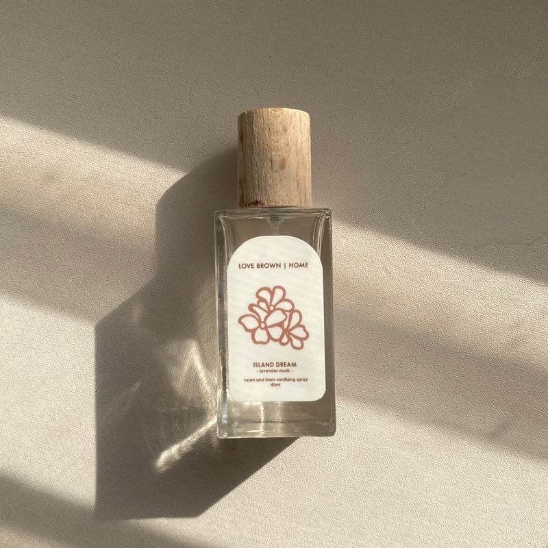 LOVE BROWN HOME | Island Dream