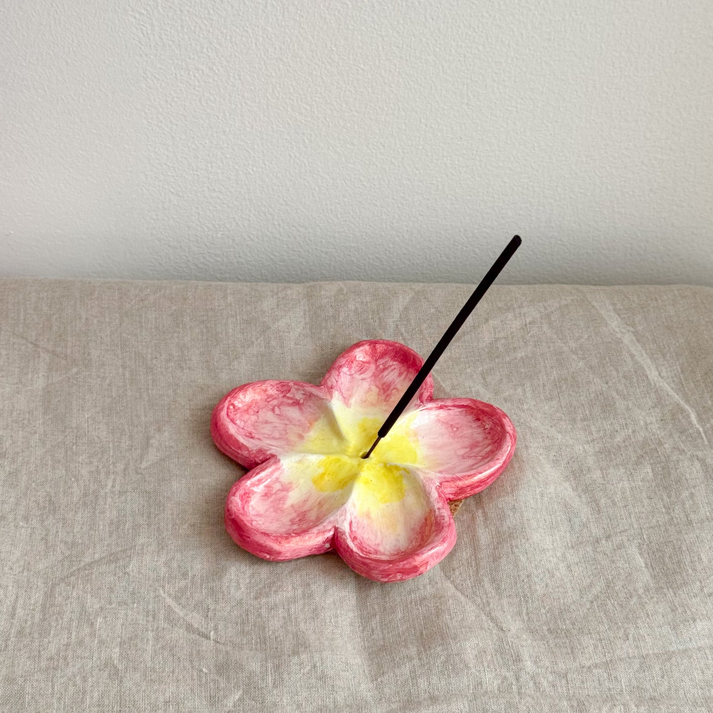 Ihliarts Trinket Dish: Kalachuchi