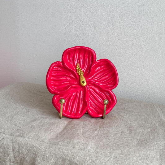 Ihliarts Trinket Dish: Gumamela