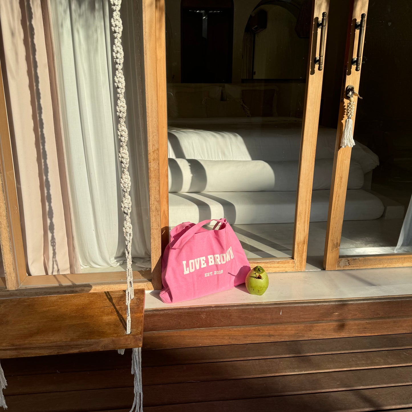 All Day Tote Bag (Bubblegum Pink)