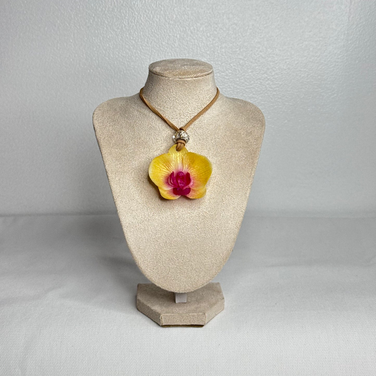 Love Brown Mayumi Necklace 10