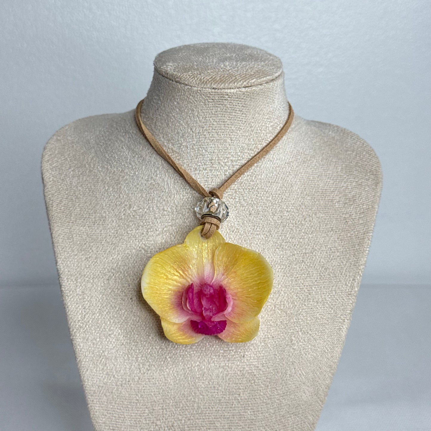 Love Brown Mayumi Necklace 10