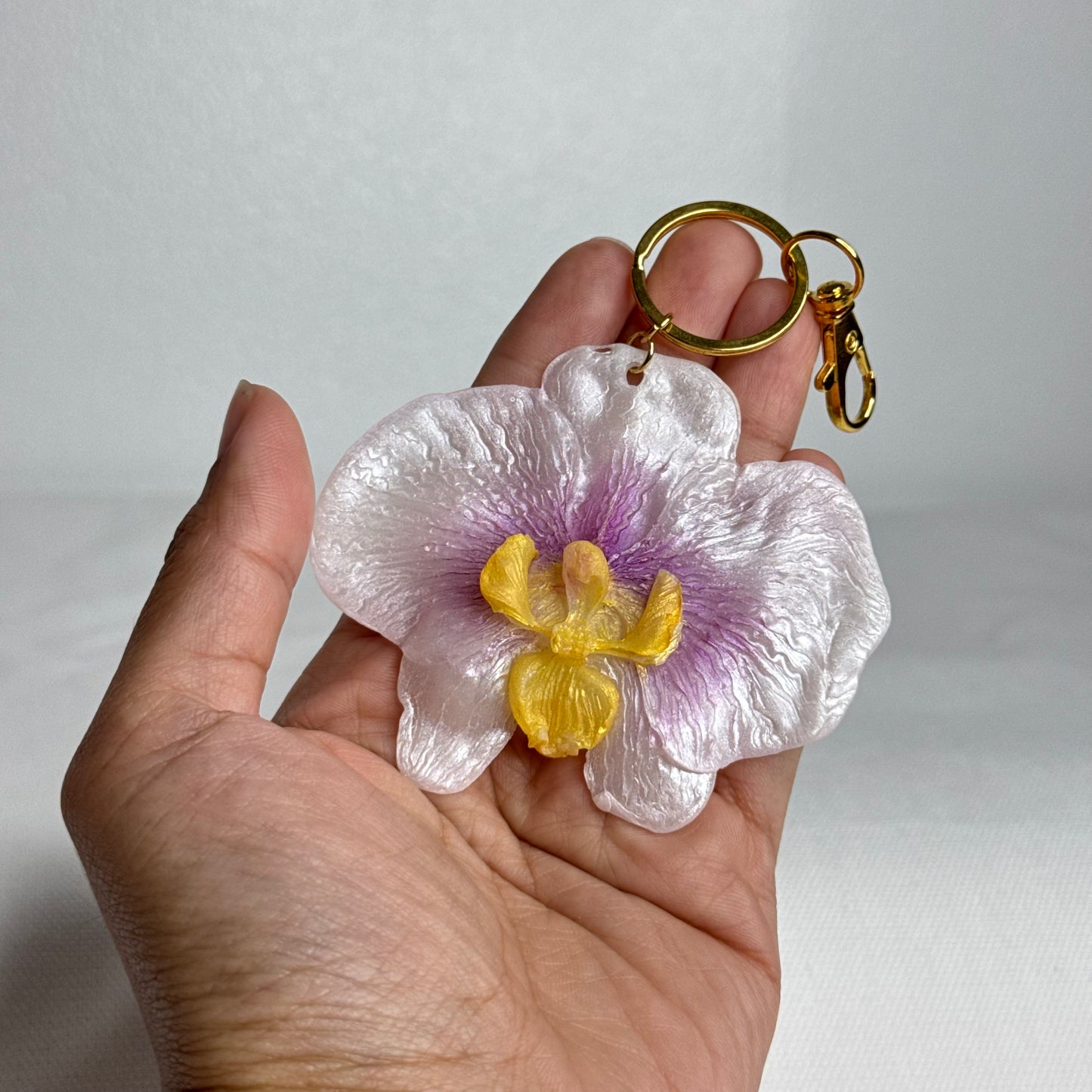 Love Brown Mayumi Keychain (White Purple)
