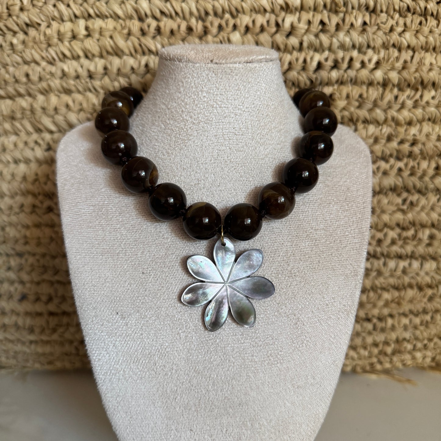 Chunky Flower Necklace Mahogany Brown