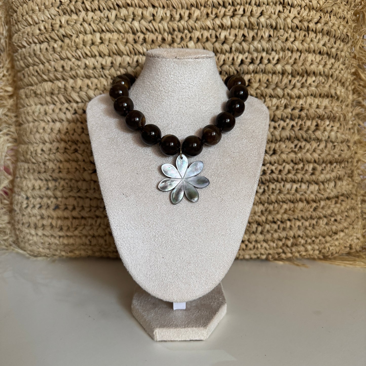 Chunky Flower Necklace Mahogany Brown