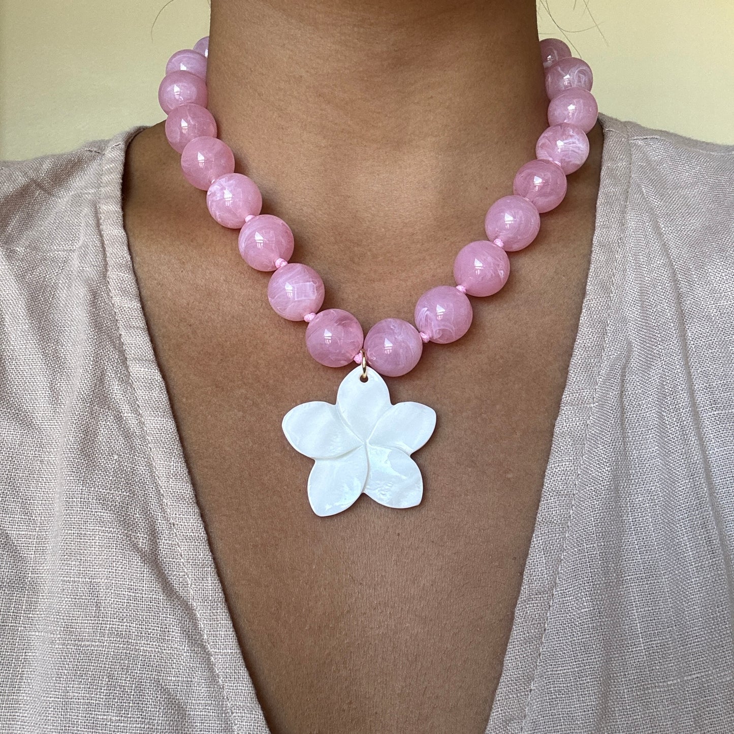 Chunky Mutya Necklace Baby Pink