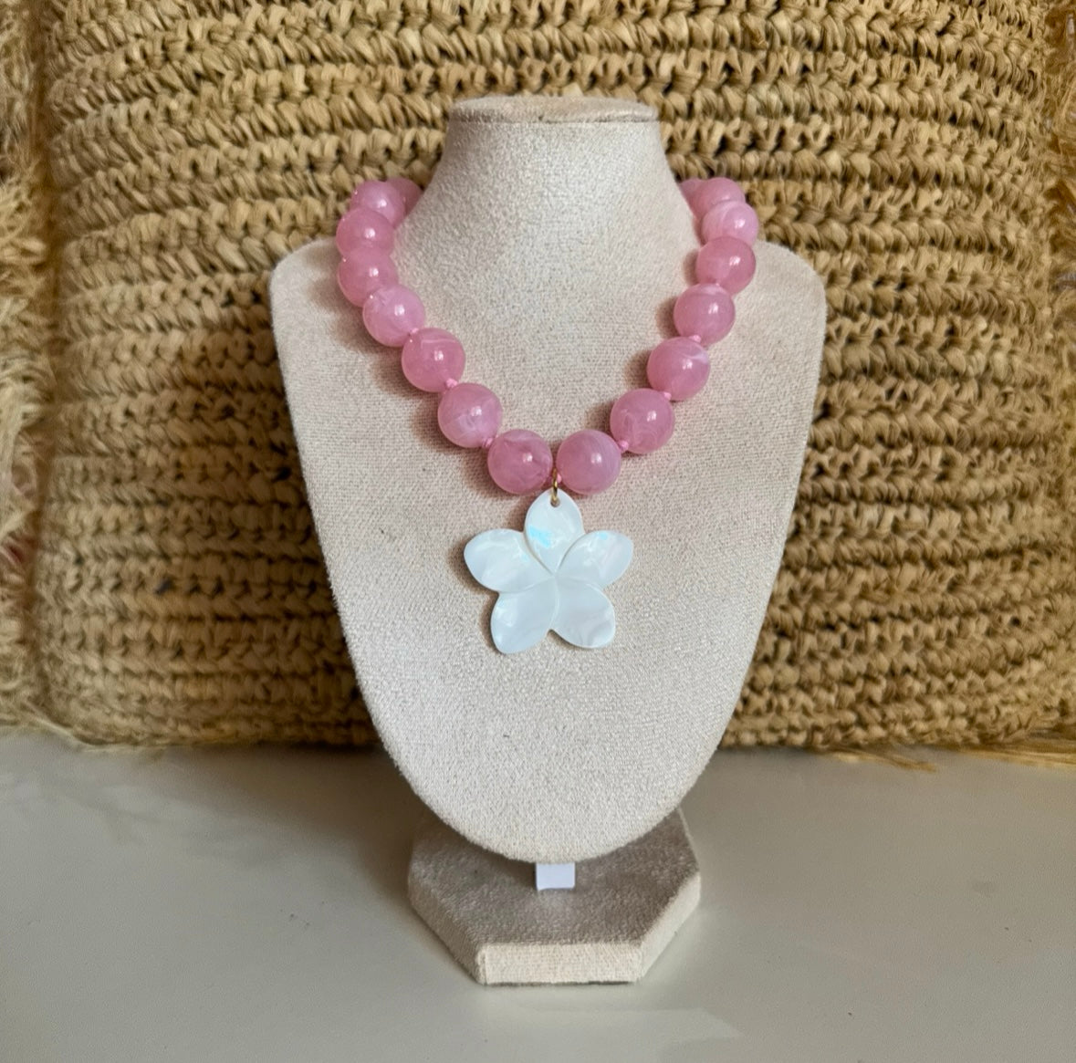 Chunky Mutya Necklace Baby Pink