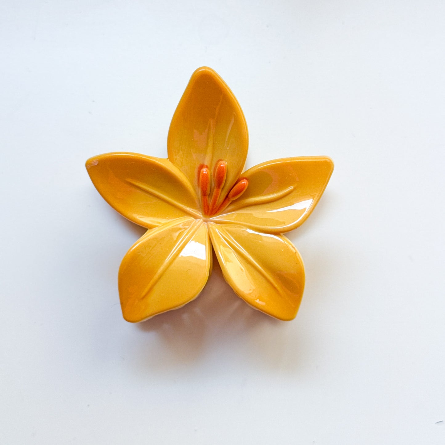 Love Brown Lily Flower Hair Clamp