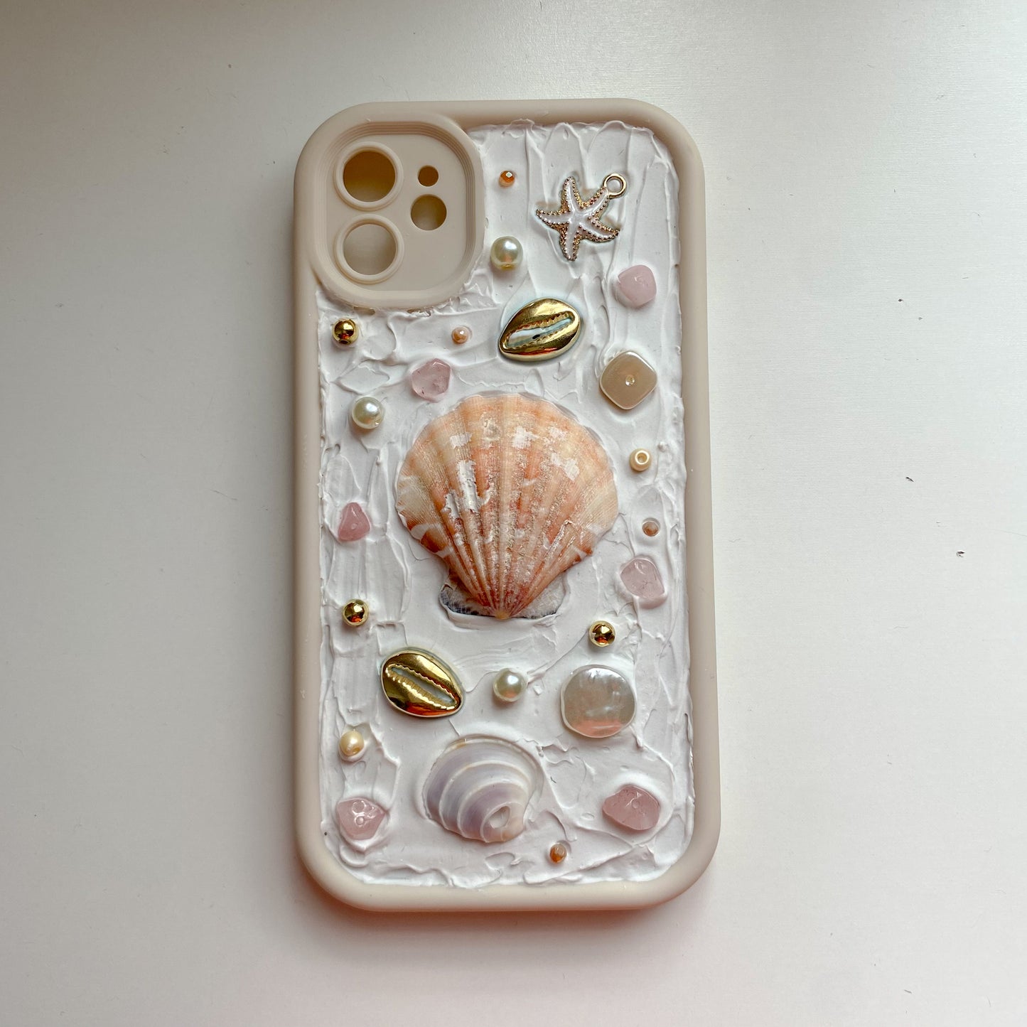 Sea Shell Phone Case (made to order) Sea Shell Phone Case (made to order)