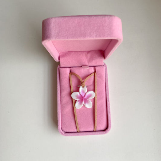 Liwayway Necklace (pink)